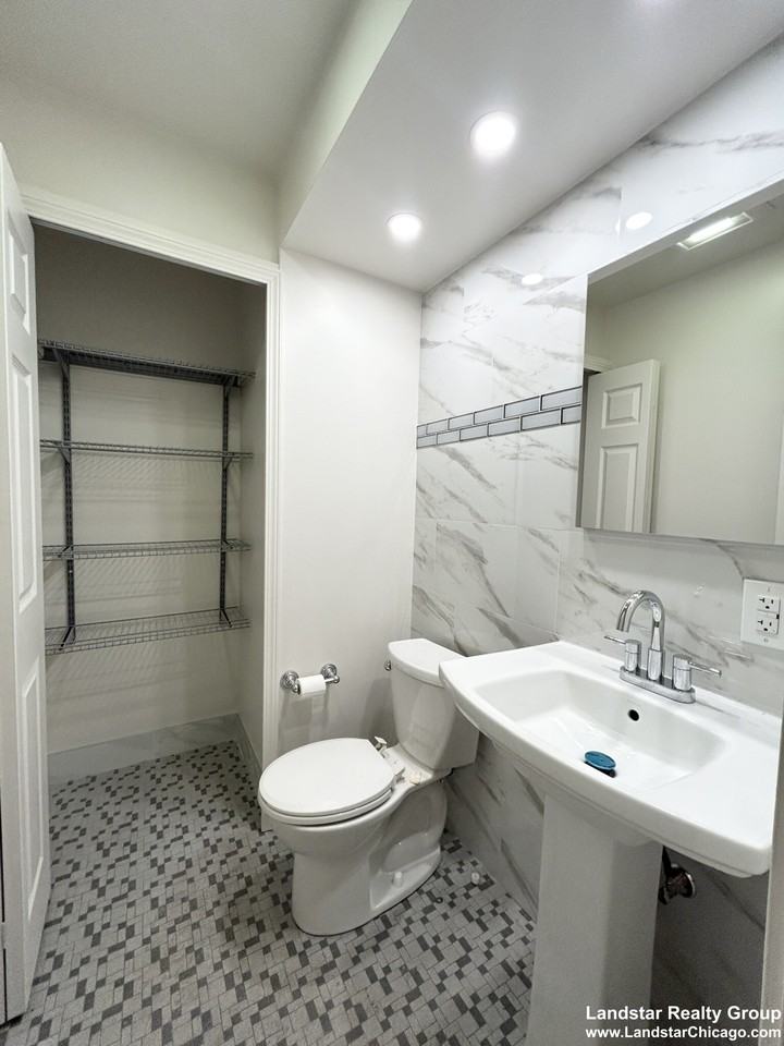 1990 Sheridan Rd #1990 - Photo 4 of 18