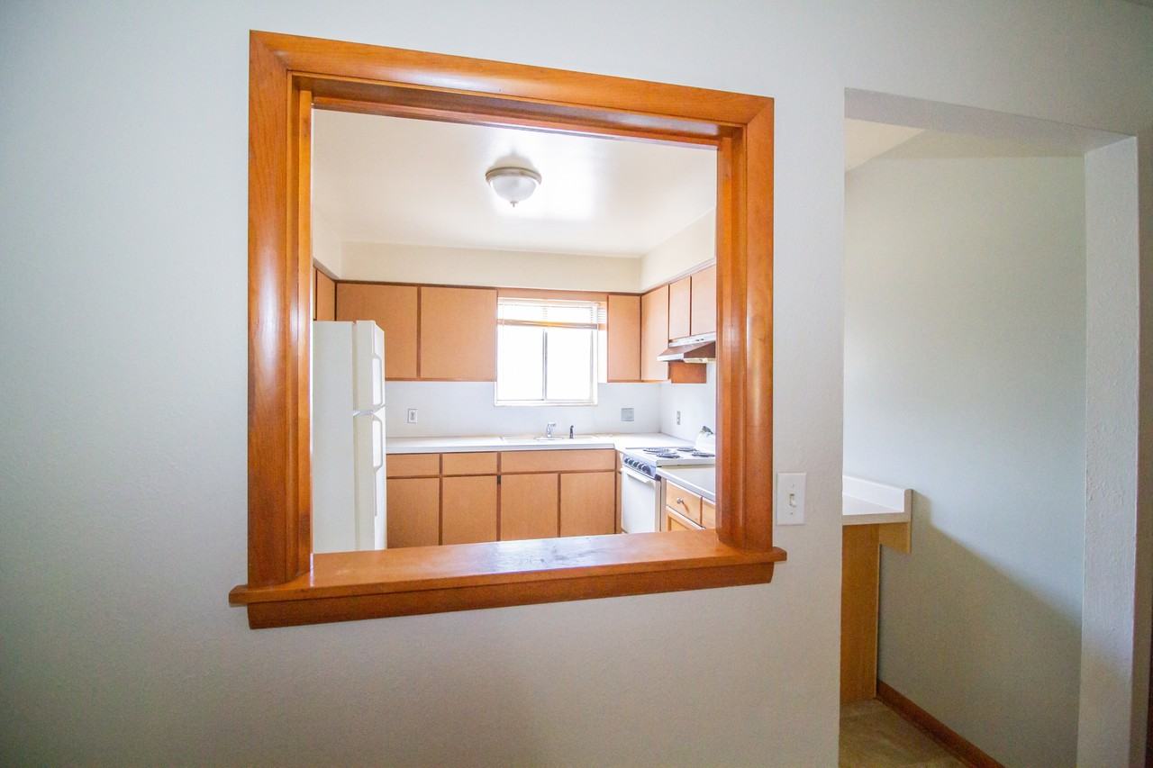 3048 Carskaddon Ave #4 - Photo 7 of 21