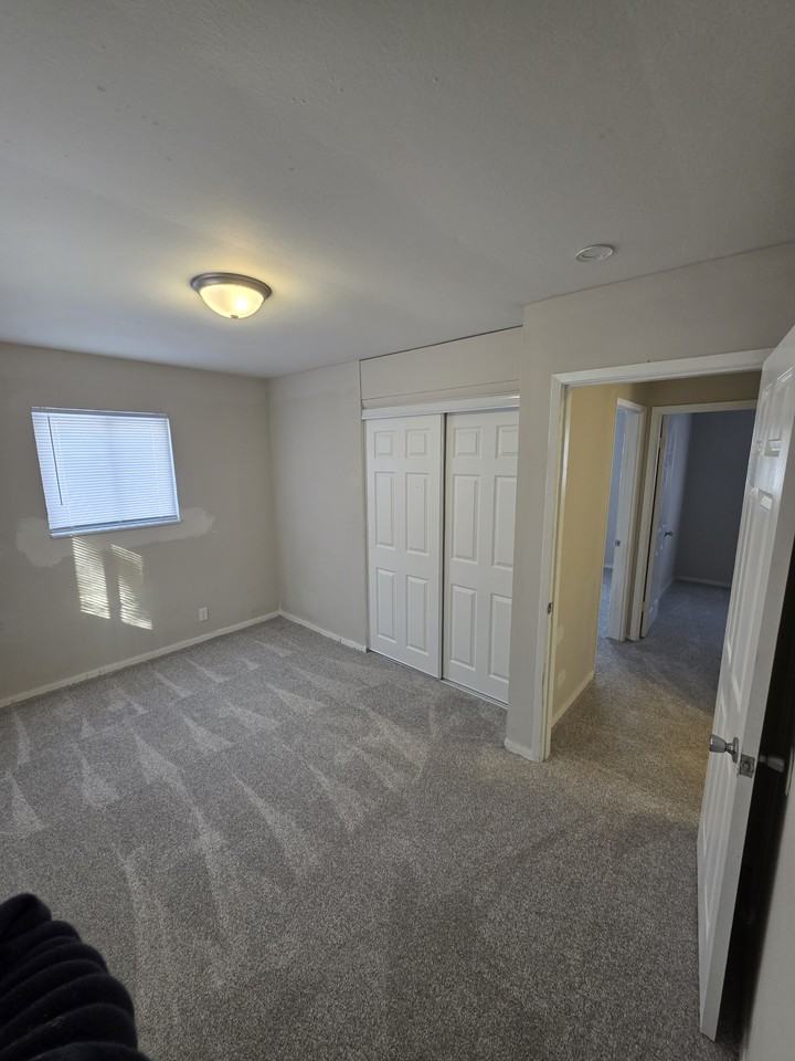 1225 Redman Blvd #NA - Photo 7 of 11