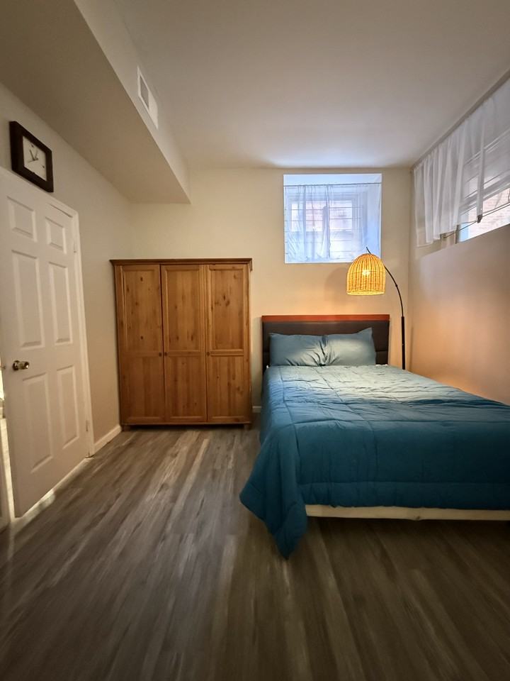 1901 E Lombard St #1 - Photo 4 of 12