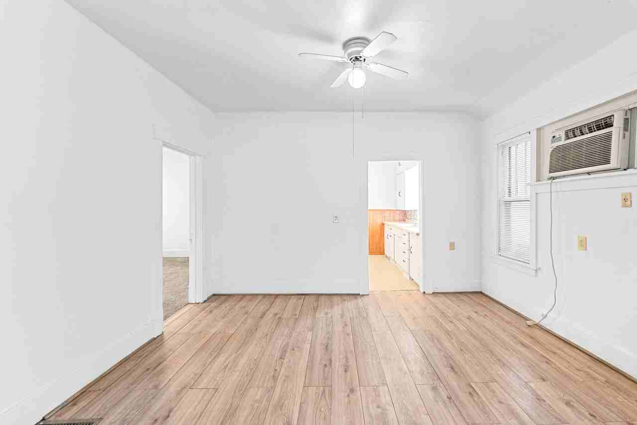 415 S Phillips Ave #NA - Photo 6 of 14