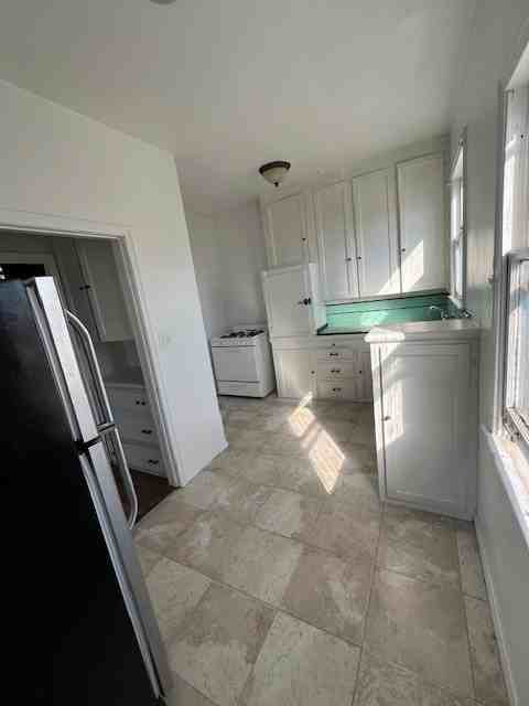 1407 N Hobart Blvd #1407 - Photo 4 of 10