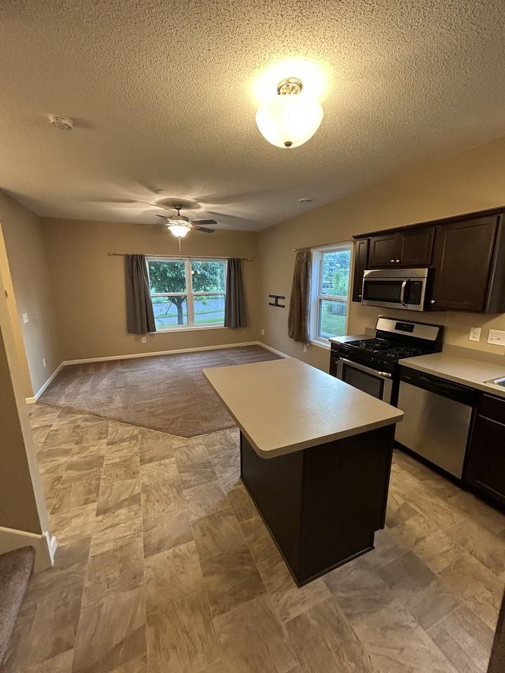 1010 Van White Memorial Blvd #1 - Photo 6 of 23