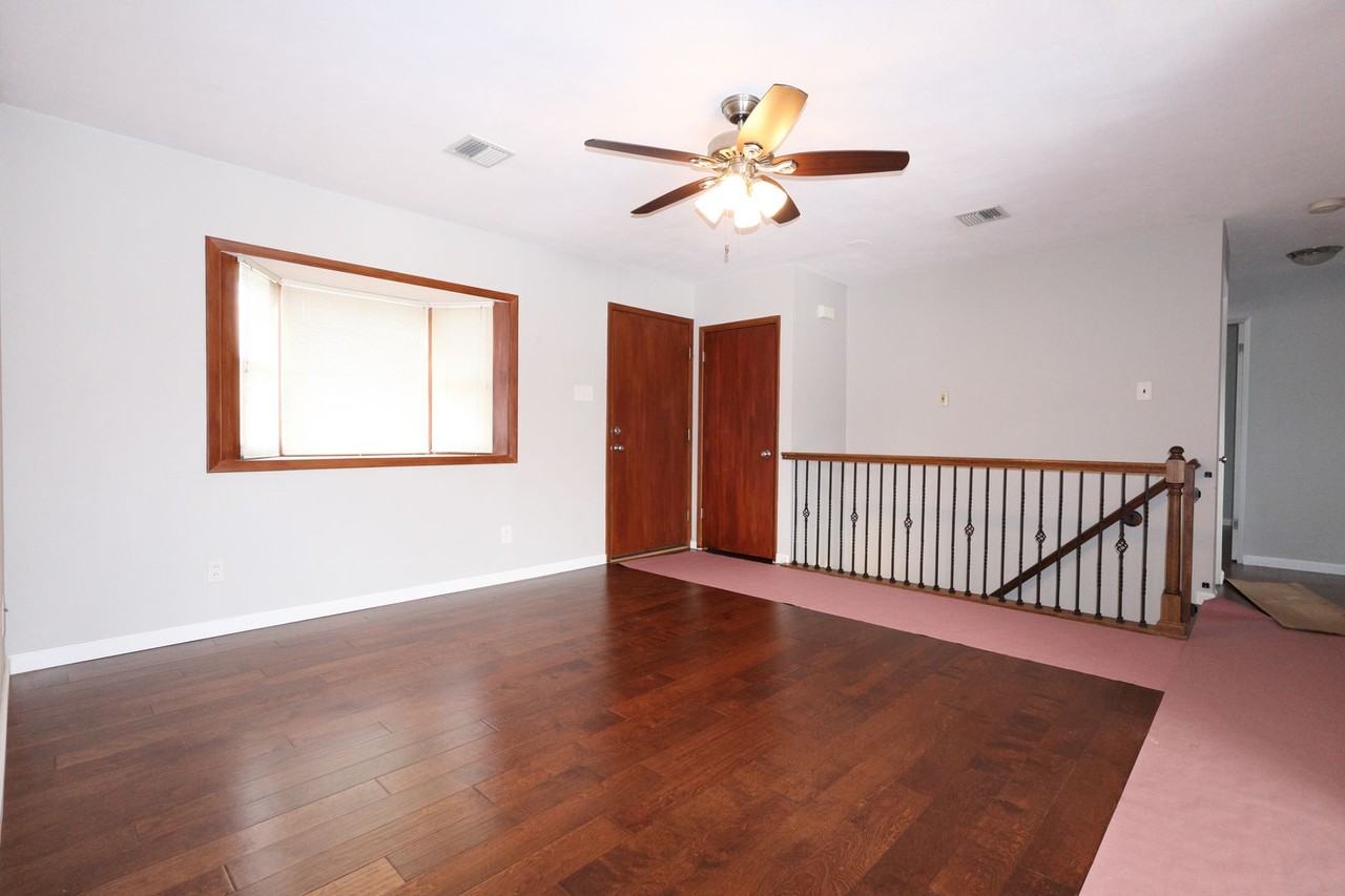 5140 Ambs Rd - Photo 7 of 34