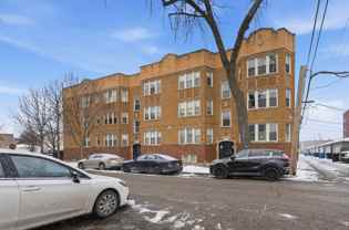 3914 W Cortland St #2 - Photo 1 of 1