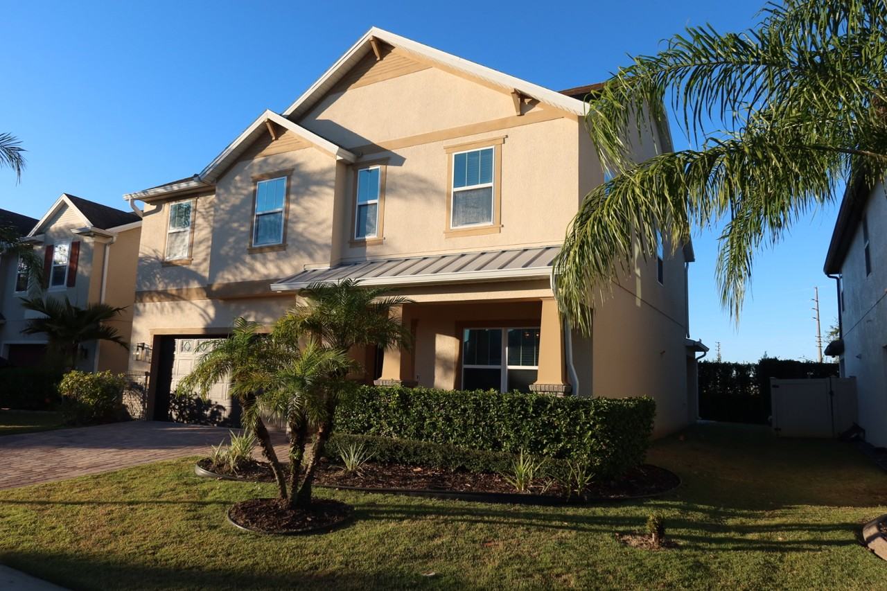 14718 Fells Ln #NA - Photo 2 of 30