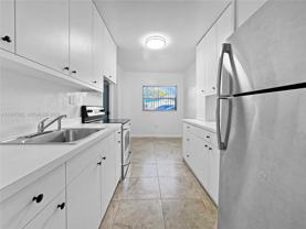 883 Sw 10th St #883-1 - Photo 1 of 1