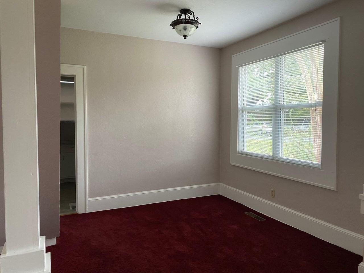 411 Beard St #411 - Photo 2 of 33