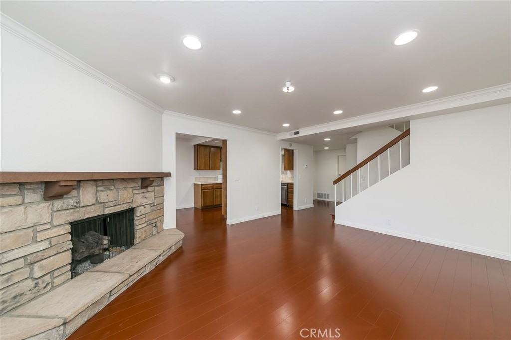 8466 Kington Way #8466 - Photo 7 of 20