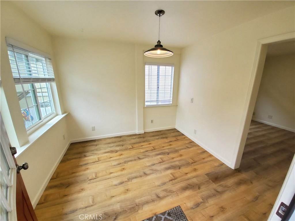 31866 8th Ave #31866B - Photo 3 of 15