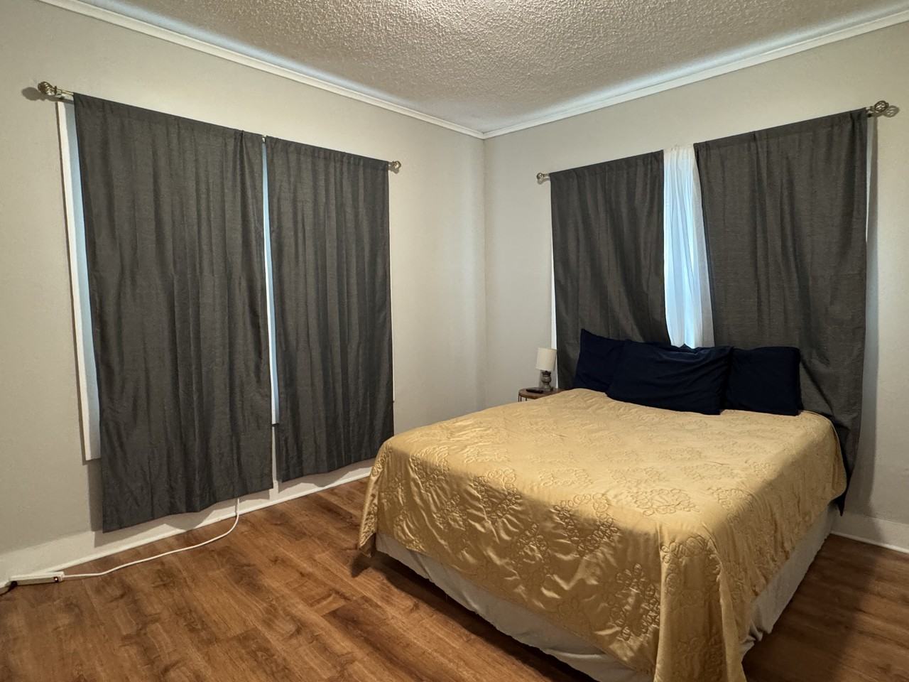 310 S Riverfront St #NA - Photo 2 of 10