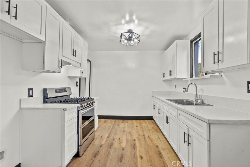 12865 Norris Ave #12865