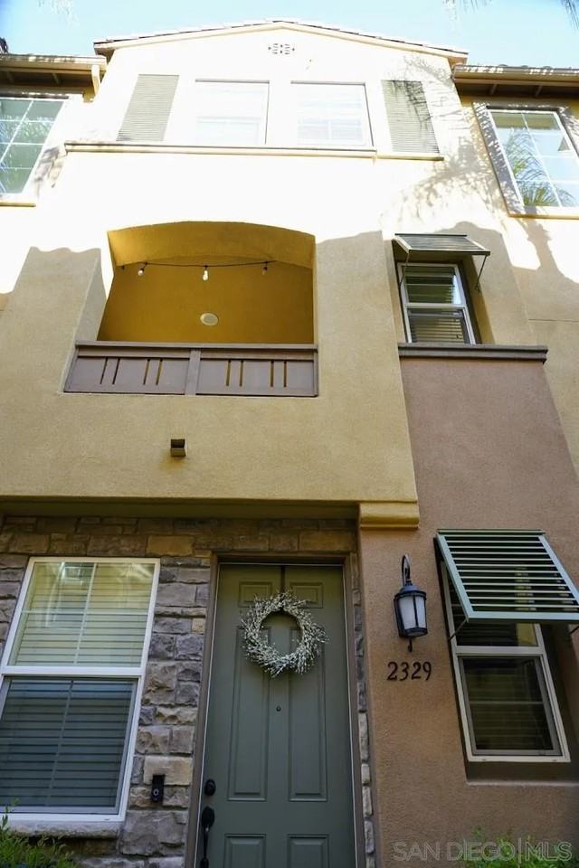 2329 Sentinel Ln #2329 - Photo 4 of 11