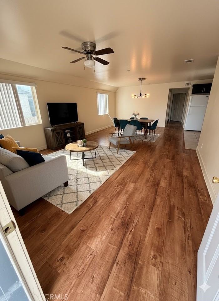 9011 Baring Cross St #9011 - Photo 4 of 23