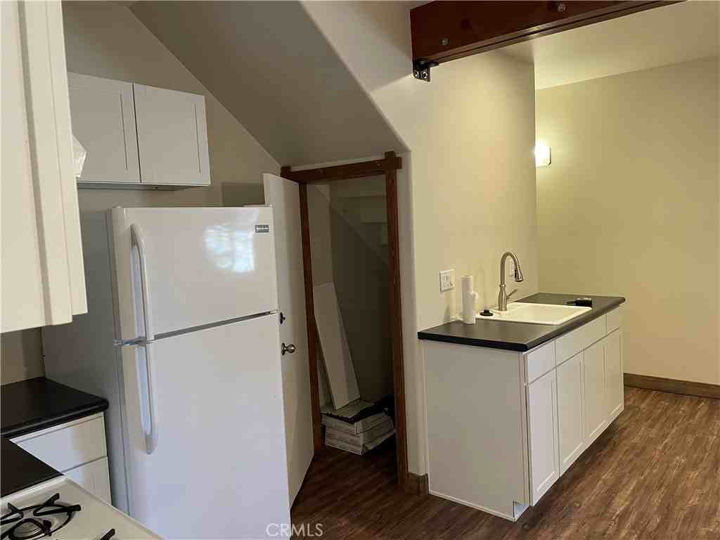 350 N State Highway 173 #350 - Photo 4 of 18