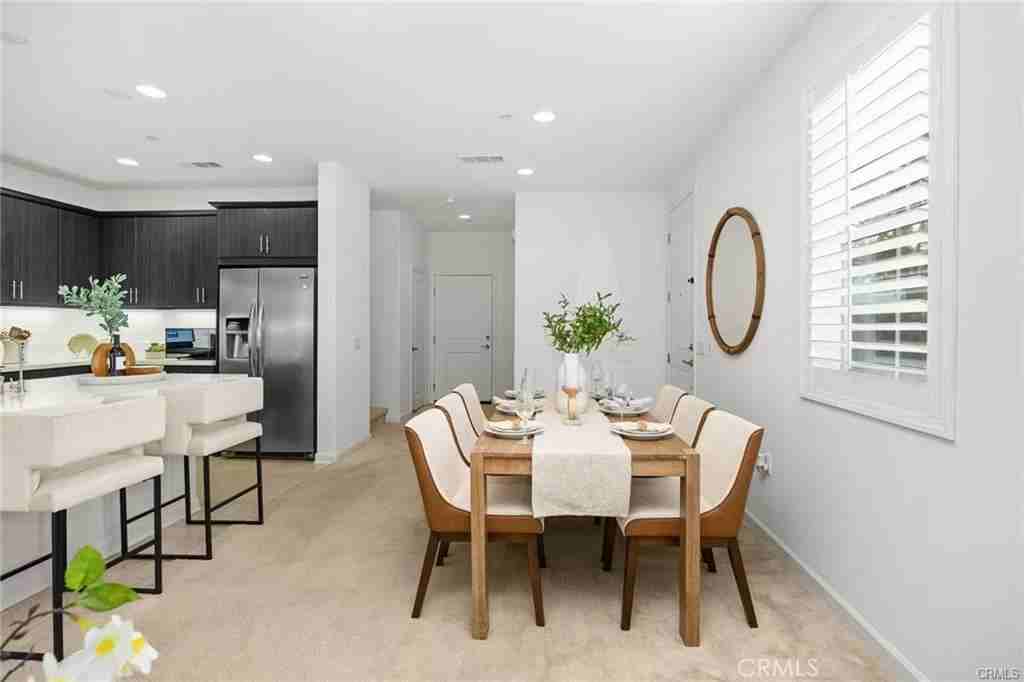 721 N Via Dolcetto #721 - Photo 3 of 28