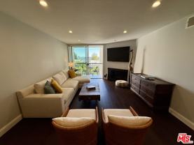 8530 Holloway Dr - Photo 1 of 1