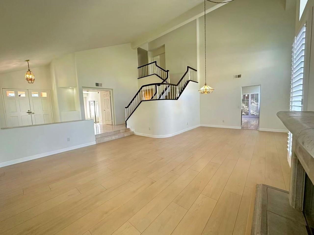 28881 Greenacres - Photo 3 of 19