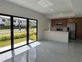 featured image of 232 Nw 13th St