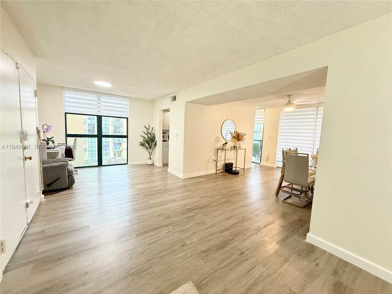 11800 Sw 18th St #11800-4104 - Photo 6 of 10