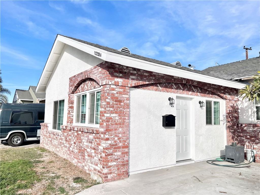 12228 Roseton Ave #12228A - Photo 2 of 13