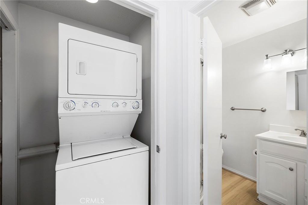 410 Palomino Rd #410 - Photo 7 of 25