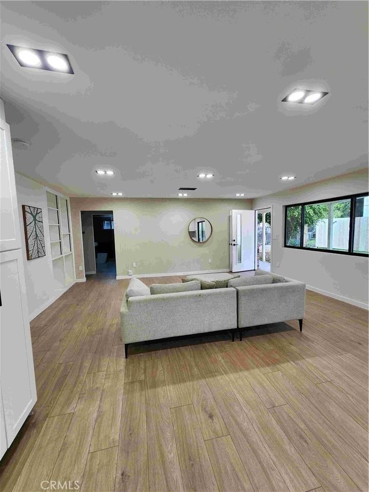 7129 Saranac St #7129 - Photo 6 of 20