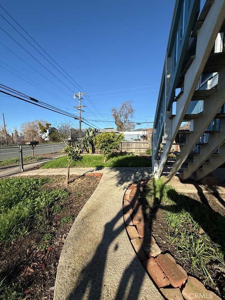 6324 E Highway 20 #6324 - Photo 2 of 17