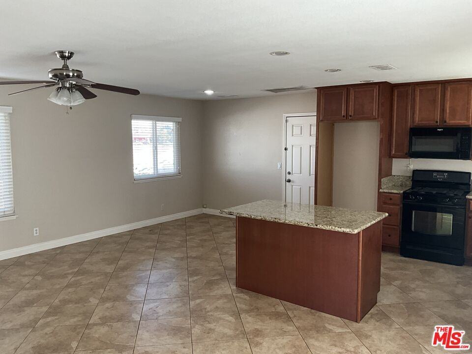 19125 Ottawa Rd #19125 - Photo 2 of 15