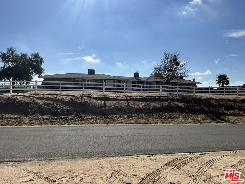 19125 Ottawa Rd #19125 - Photo 6 of 15