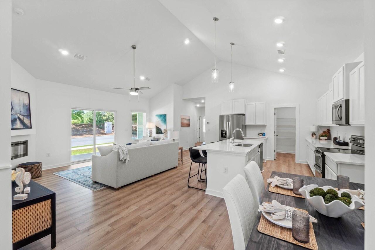 423 Arrowwood Blvd #423 - Photo 5 of 33