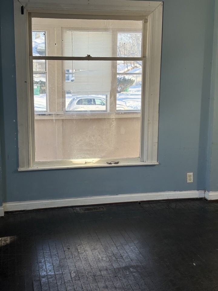 431 22nd St N #NA - Photo 6 of 14