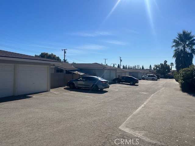 5125 Bandera St #5125L - Photo 7 of 7