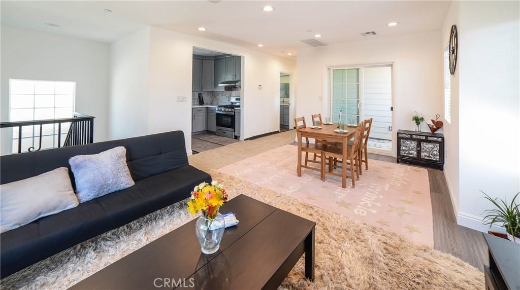 1702 S 8th St #1702 - Photo 2 of 16