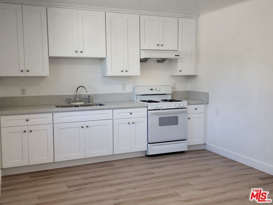 13891 Moreno Rose Pl #13891 - Photo 2 of 13