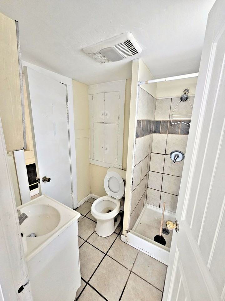 314 8th Ave Nw - Photo 4 of 8