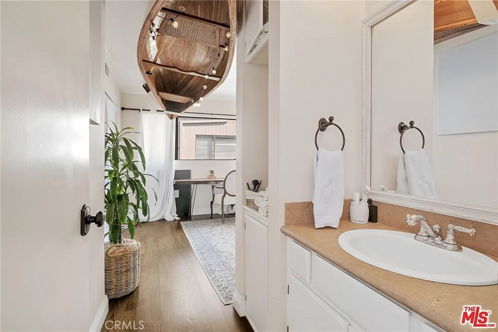 2500 Abbot Kinney Blvd #2500-3 - Photo 4 of 11