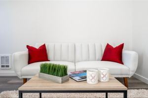 featured image of 915 N 17th Ave #D