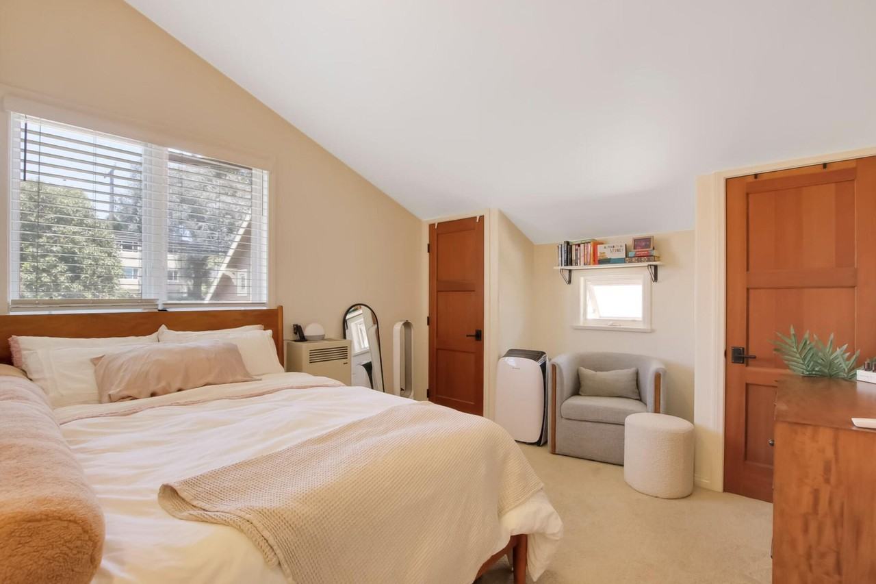 1434 Laguna St #1434B - Photo 2 of 11