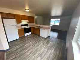 featured image of 2415 Eureka St