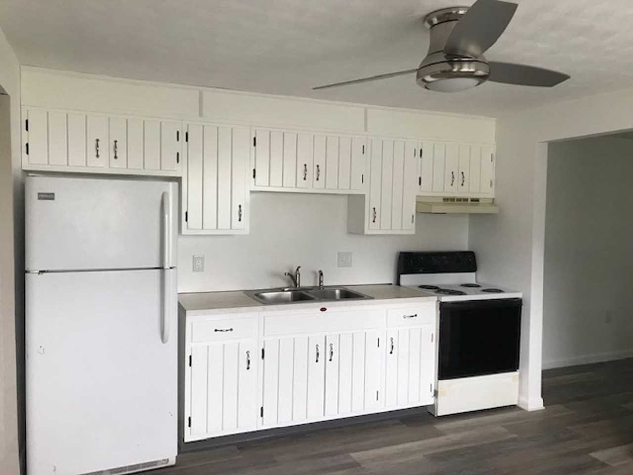 212-212.5 Filbert Street - Photo 3 of 5