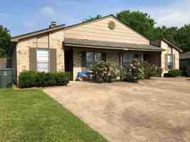 featured image of 3705 Elliott St