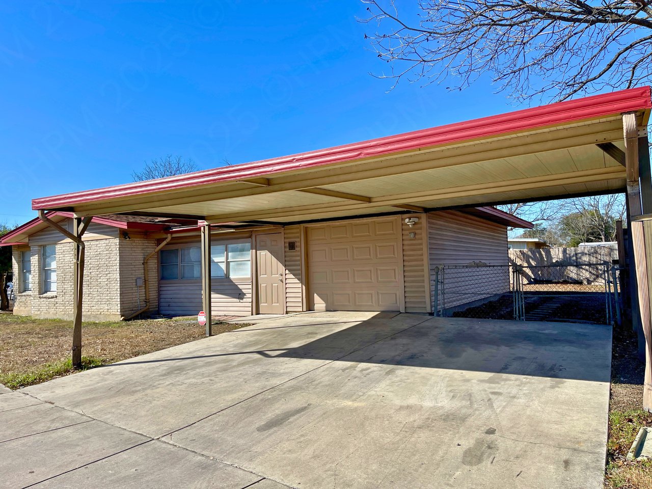 4539 Eisenhauer Rd - Photo 5 of 20