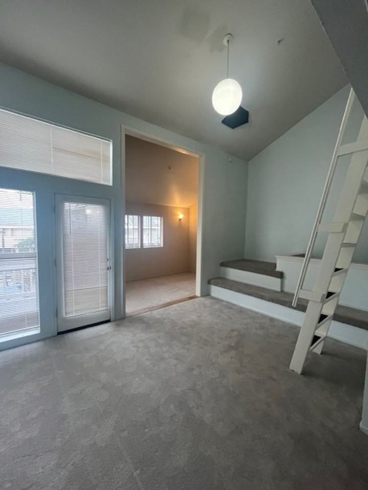 1185 E Foothill Blvd #30 - Photo 6 of 12