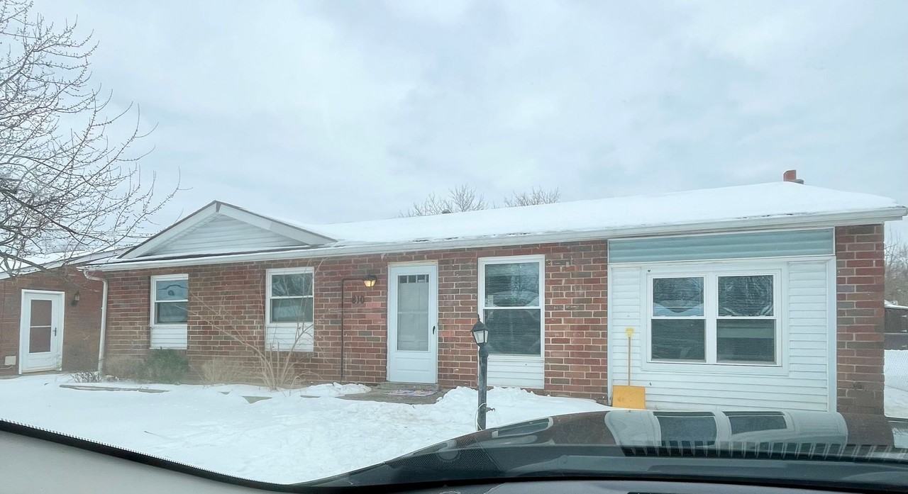 810 Sinclair St - Photo 2 of 19