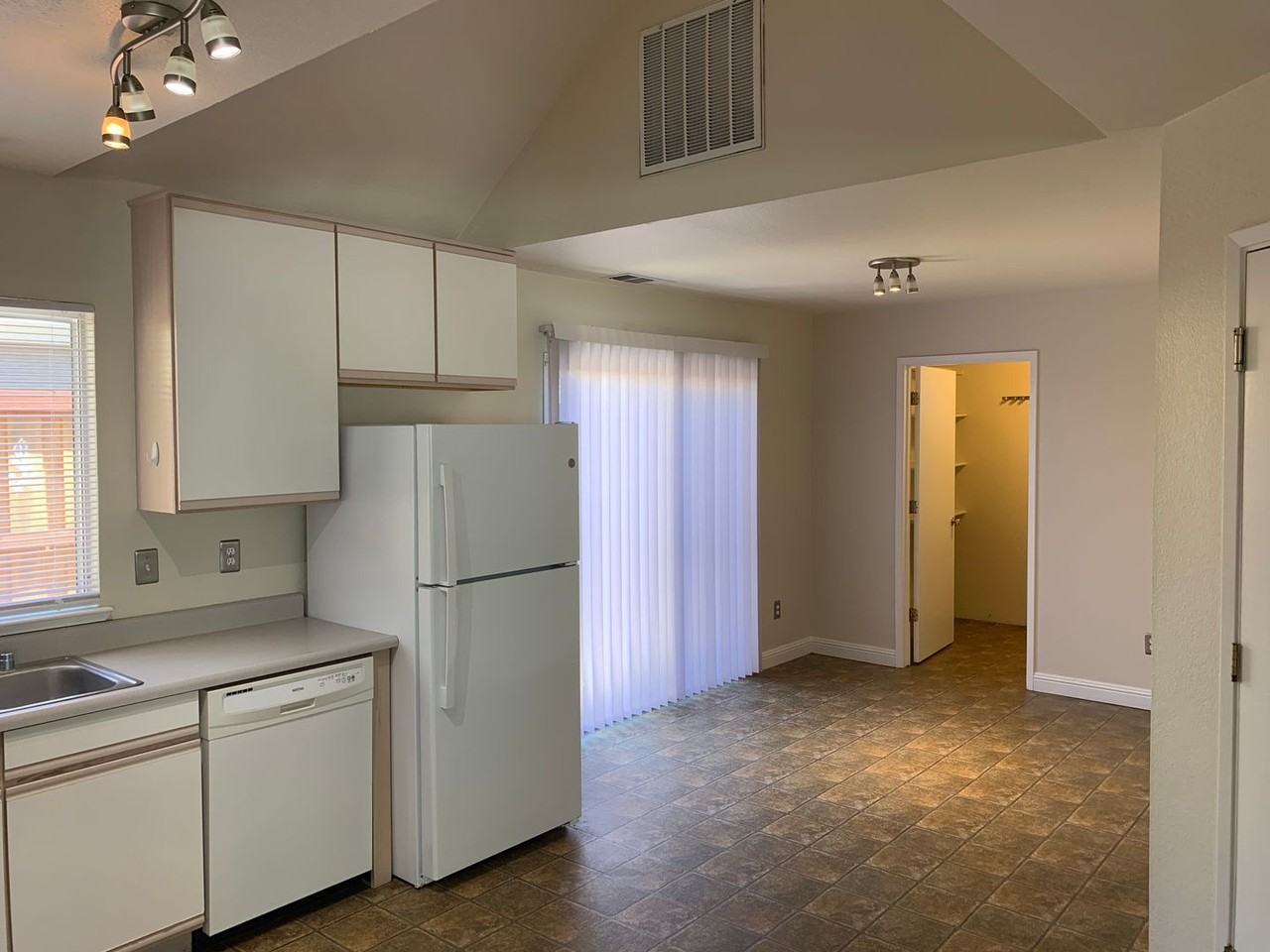 2751 Revere Ln - Photo 3 of 26