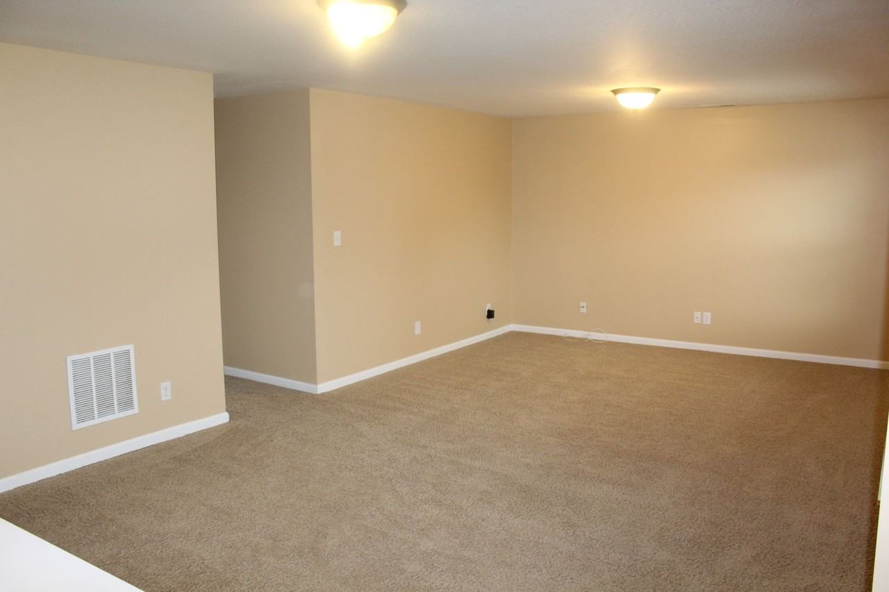 2220 Mcgregor Ct - Photo 6 of 14