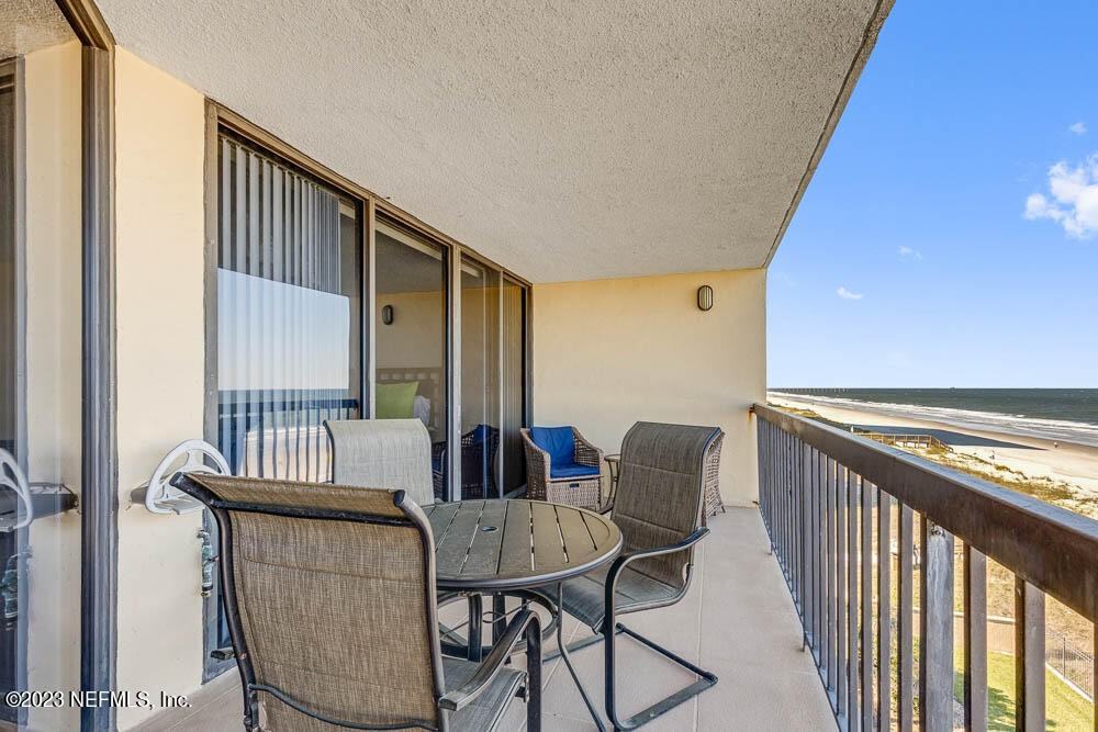 1221 1st St S #12214B - Photo 6 of 35