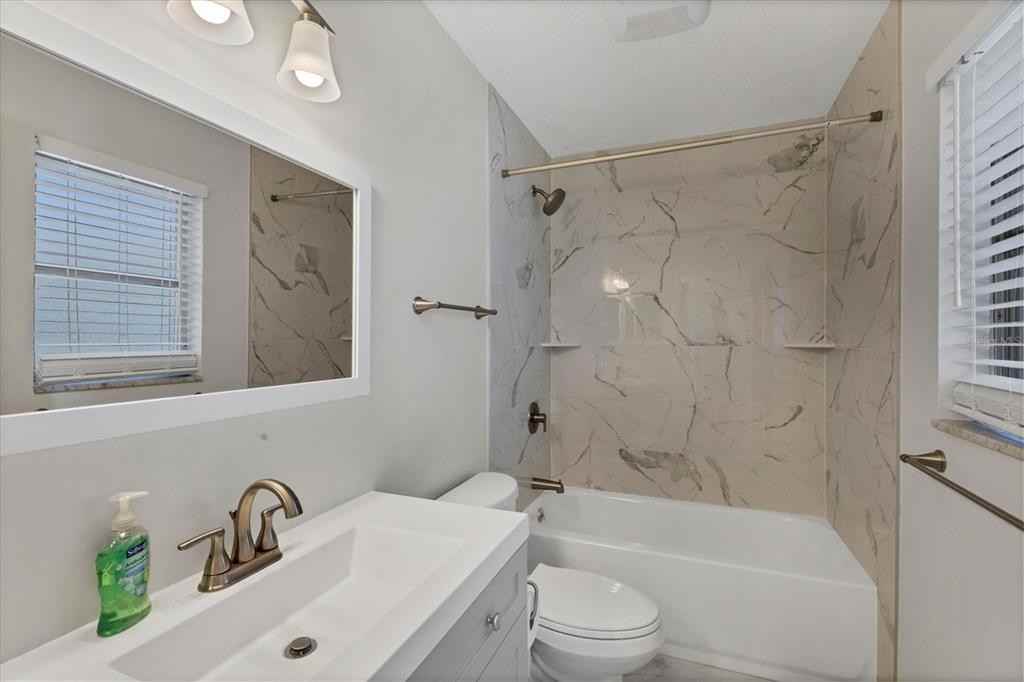213 Giotto Dr #213 - Photo 5 of 27