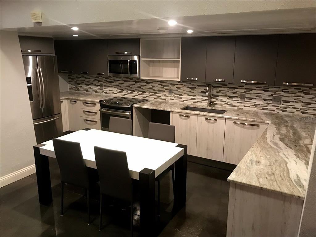 2755 Coconut Bay Ln #2755-1213 - Photo 5 of 21